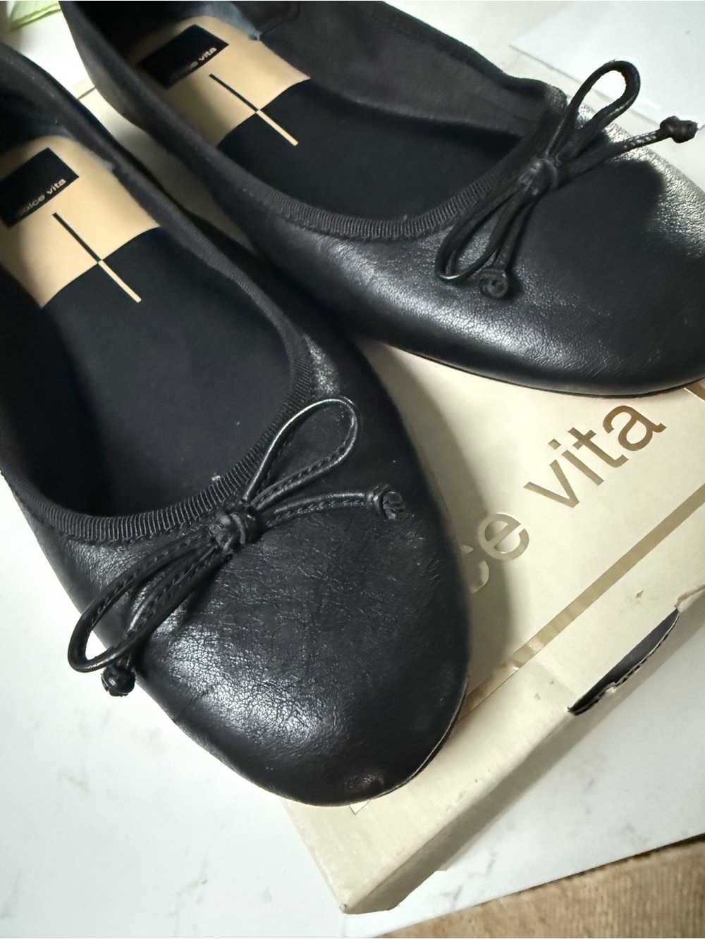 Dolce Vita Black Leather Bow Ballet Ritla flats